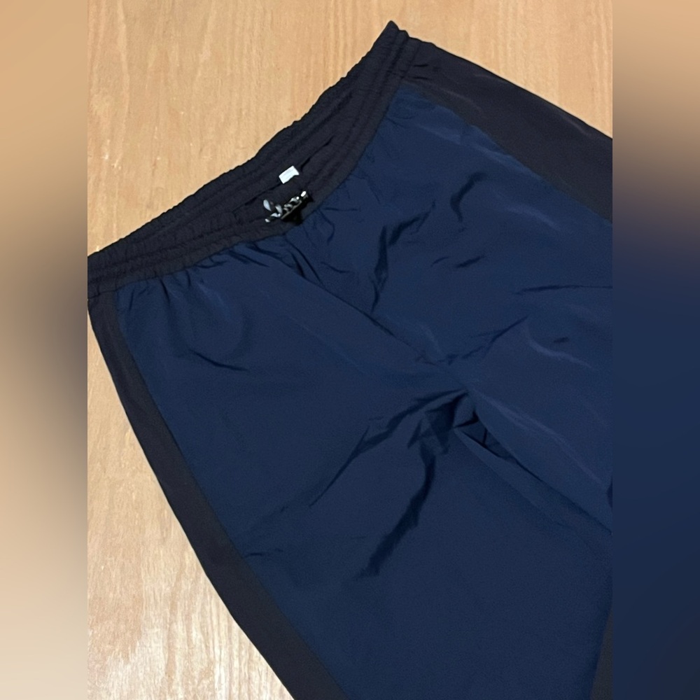 Lululemon Evergreen Track Pant - Picture 5 of 12